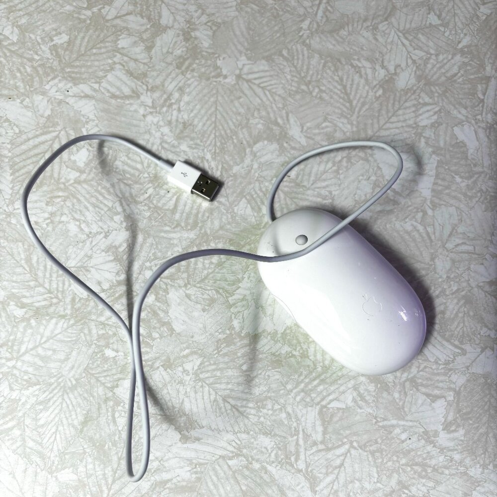 USB Apple Mouse